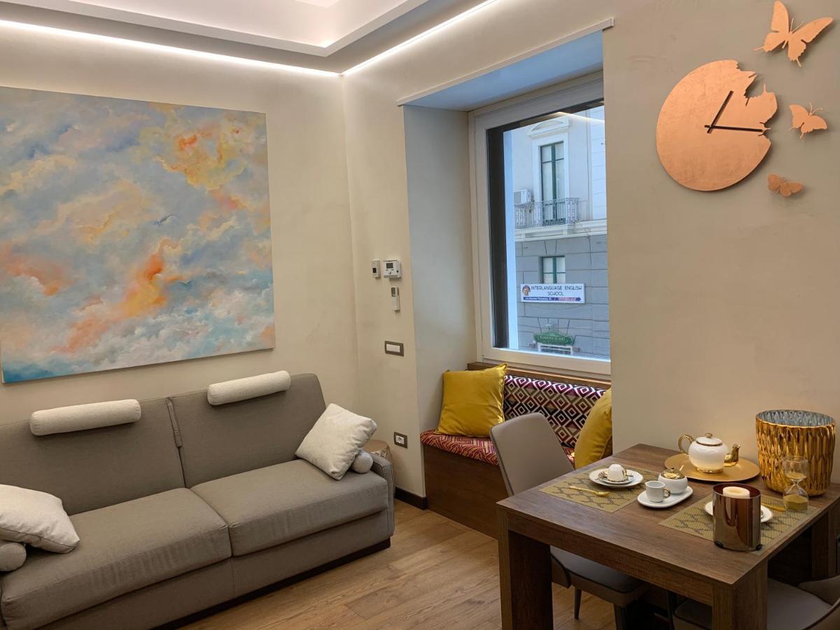 סלרנו Civico Cinque Home Luxury Apartment מראה חיצוני תמונה
