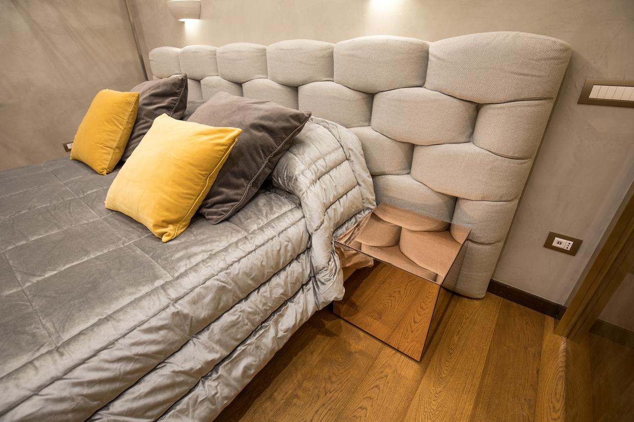 סלרנו Civico Cinque Home Luxury Apartment מראה חיצוני תמונה