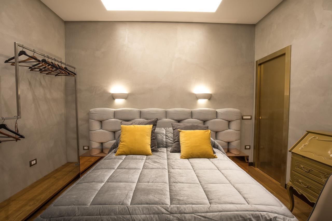 סלרנו Civico Cinque Home Luxury Apartment מראה חיצוני תמונה